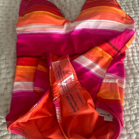 TRINA TURK Plunge One Piece Halter Swimsuit Size 8 ✨NWT✨ - Picture 6 of 11